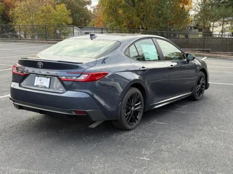 Another view of 2026 Toyota Camry SE for sale in Ballwin, MO at Jay Wolfe Toyota of West County