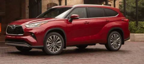 Red 2023 Toyota Highlander Platinum for sale in Ballwin, MO