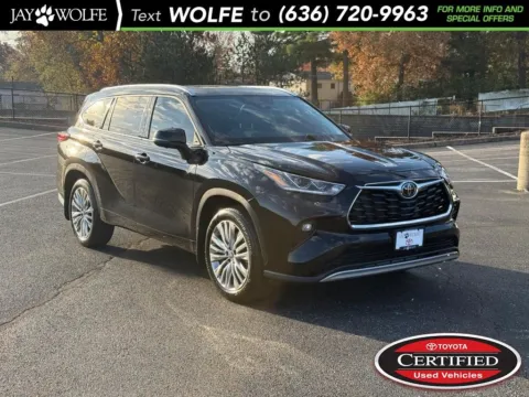 Black 2025 Toyota Highlander Platinum for sale in Ballwin, MO