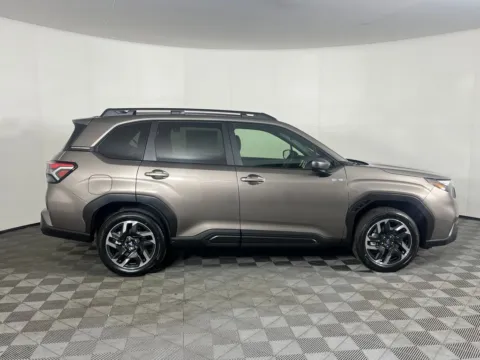 More photos of 2025 Subaru Forester Hybrid Premium at Subaru Longview, WA