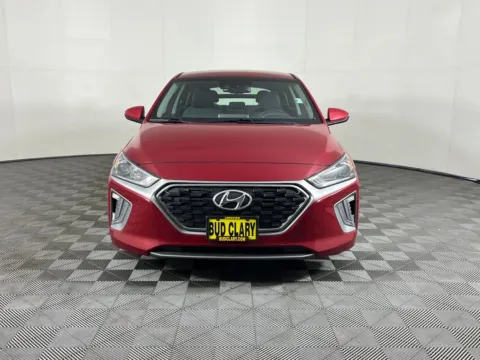 Photos of 2020 Hyundai Ioniq Hybrid SE for sale in Longview, WA at Subaru Longview