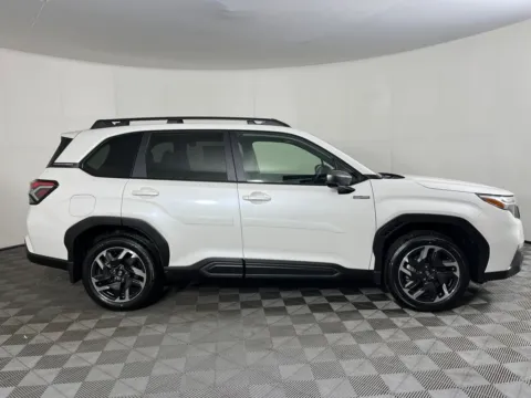 More photos of 2025 Subaru Forester Hybrid Limited at Subaru Longview, WA