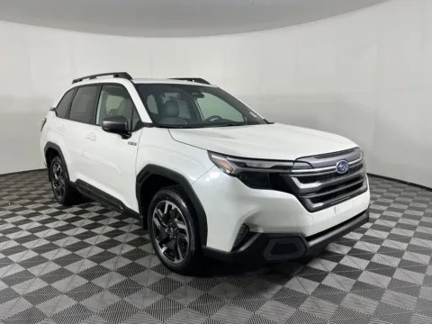 Another view of 2025 Subaru Forester Hybrid Limited for sale in Longview, WA at Subaru Longview