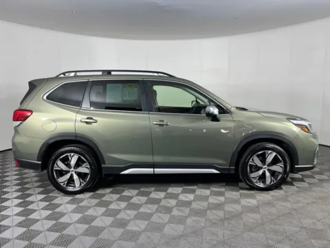More photos of 2020 Subaru Forester Touring at Subaru Longview, WA