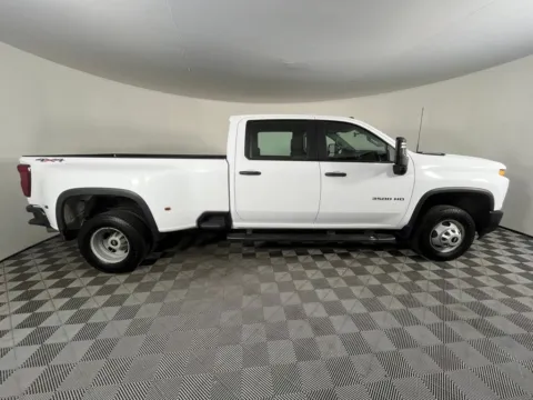 More photos of 2021 Chevrolet Silverado 3500HD Work Truck at Bud Clary Subaru Longview, WA