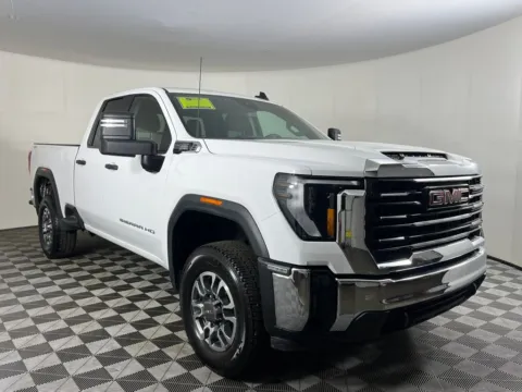 Another view of 2024 GMC Sierra 2500HD Pro for sale in Longview, WA at Bud Clary Subaru Longview