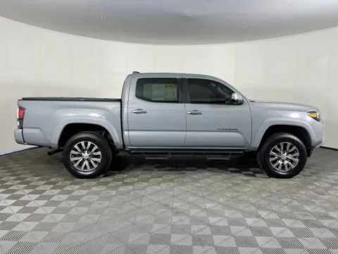 More photos of 2021 Toyota Tacoma Limited at Bud Clary Subaru Longview, WA