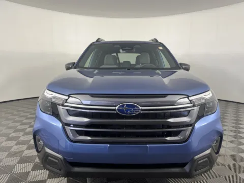 Photos of 2025 Subaru Forester Premium for sale in Longview, WA at Subaru Longview
