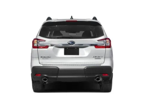 More photos of 2025 Subaru Ascent Limited at Subaru Longview, WA