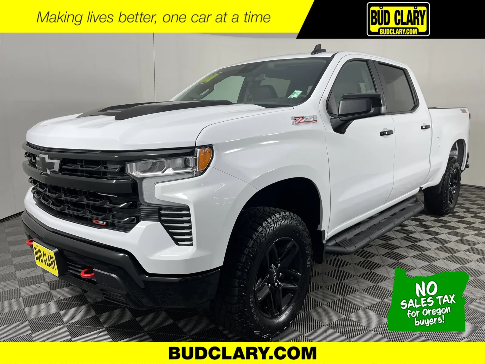 White 2024 Chevrolet Silverado 1500 LT Trail Boss for sale in Longview, WA