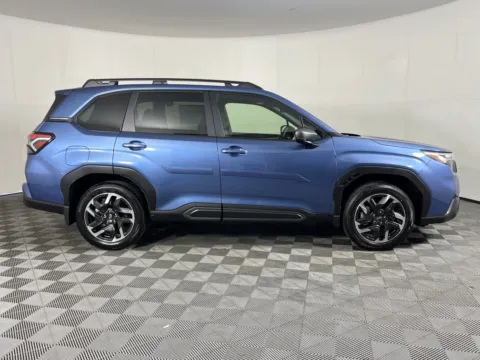 More photos of 2025 Subaru Forester Limited at Subaru Longview, WA