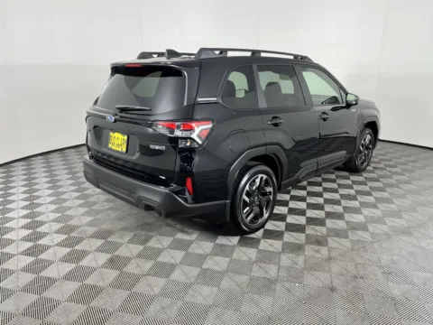 More photos of 2025 Subaru Forester Limited Hybrid at Subaru Longview, WA