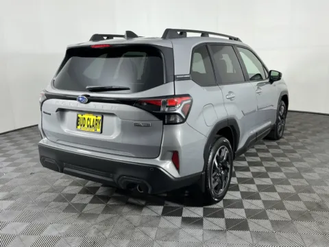 More photos of 2025 Subaru Forester Limited Hybrid at Subaru Longview, WA
