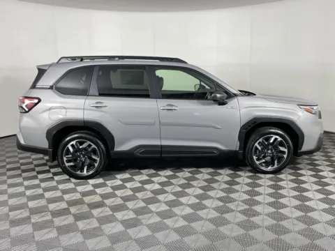 More photos of 2025 Subaru Forester Limited Hybrid at Subaru Longview, WA