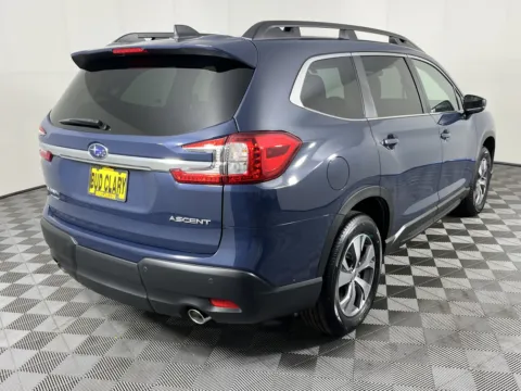 More photos of 2025 Subaru Ascent Premium at Subaru Longview, WA