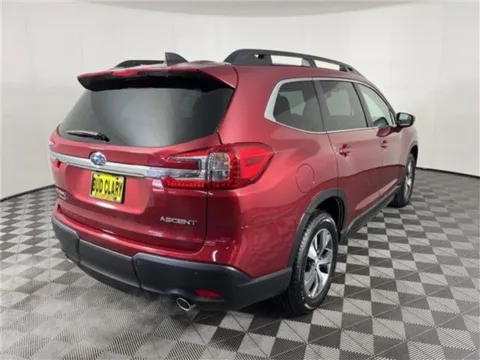 More photos of 2025 Subaru Ascent Premium at Subaru Longview, WA