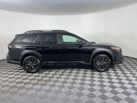 More photos of 2025 Subaru Outback Onyx Edition at Subaru Longview, WA