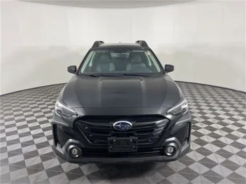 Photos of 2025 Subaru Outback Onyx Edition for sale in Longview, WA at Subaru Longview