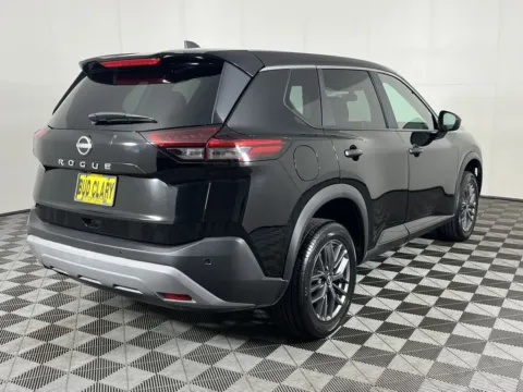 More photos of 2023 Nissan Rogue S at Subaru Longview, WA