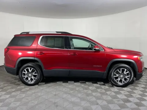 More photos of 2023 GMC Acadia SLT at Subaru Longview, WA