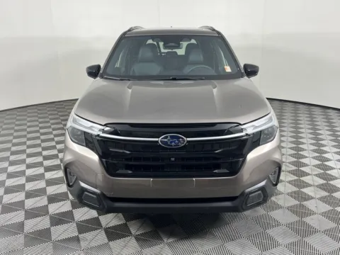 Photos of 2025 Subaru Forester Touring for sale in Longview, WA at Subaru Longview