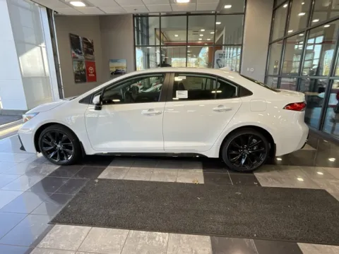 More photos of 2026 Toyota Corolla Hybrid SE at Jay Wolfe Toyota, MO