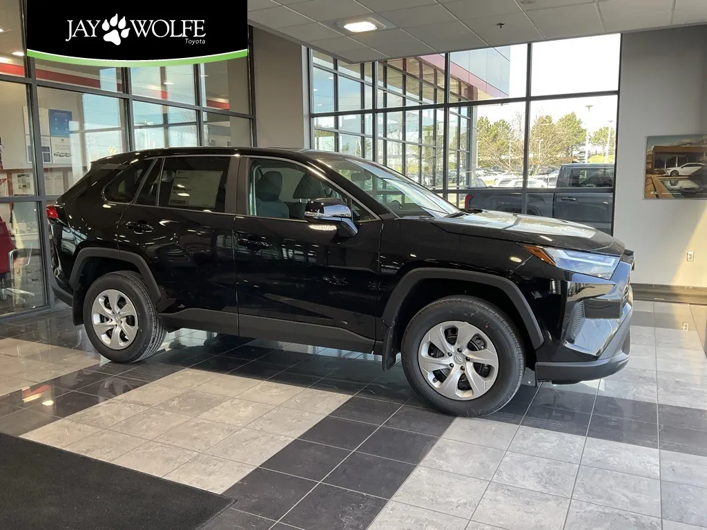 2025 Toyota RAV4 LE for sale in Kansas City, MO