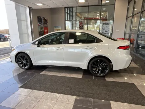 More photos of 2026 Toyota Corolla SE at Jay Wolfe Toyota, MO
