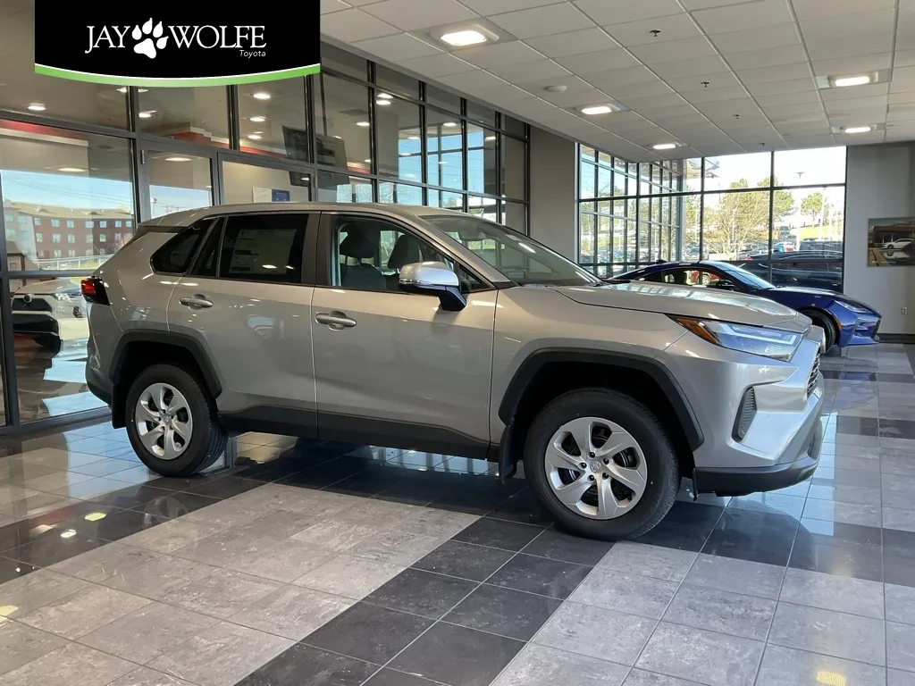 2025 Toyota RAV4 LE for sale in Kansas City, MO