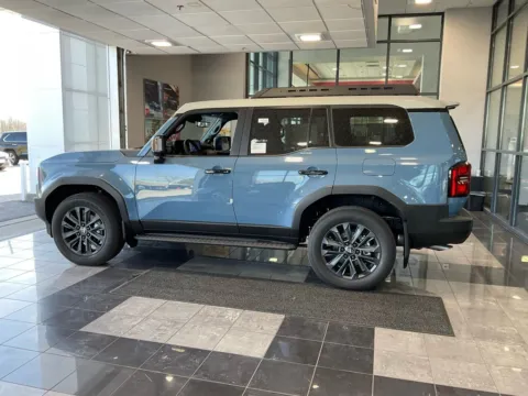 More photos of 2026 Toyota Land Cruiser at Jay Wolfe Toyota, MO