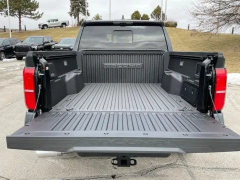 More photos of 2026 Toyota Tacoma Hybrid Limited at Jay Wolfe Toyota, MO