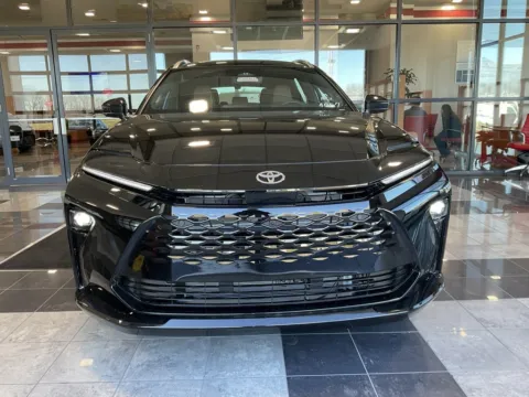 Photos of 2025 Toyota Crown Signia Limited for sale in Kansas City, MO at Jay Wolfe Toyota