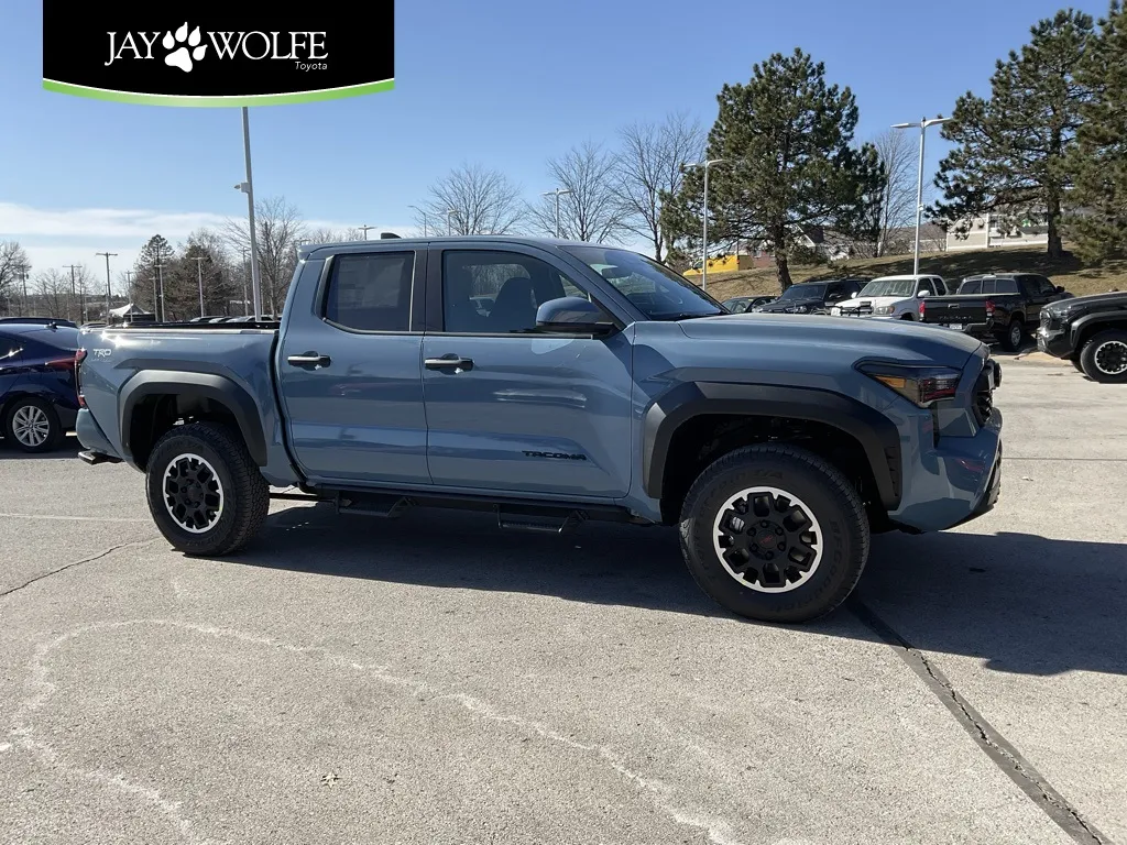 Blue 2026 Toyota Tacoma TRD Off-Road for sale in Kansas City, MO