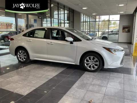 Black 2026 Toyota Corolla LE for sale in Kansas City, MO