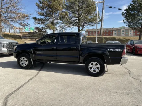 More photos of 2015 Toyota Tacoma at Jay Wolfe Toyota, MO