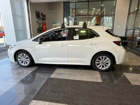 More photos of 2026 Toyota Corolla Hatchback SE at Jay Wolfe Toyota, MO