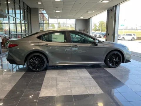 More photos of 2026 Toyota Camry SE at Jay Wolfe Toyota, MO