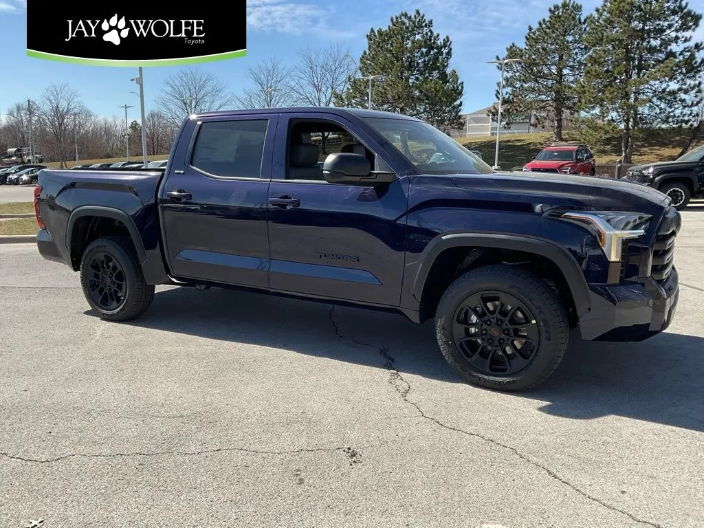 Black 2026 Toyota Tundra SR5 for sale in Kansas City, MO