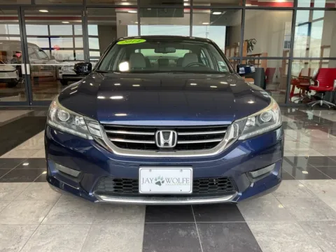 Photos of 2014 Honda Accord EX-L for sale in Kansas City, MO at Jay Wolfe Toyota