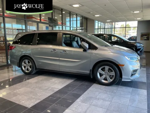 Silver 2019 Honda Odyssey EX-L for sale in Kansas City, MO