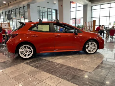 More photos of 2026 Toyota Corolla Hatchback SE at Jay Wolfe Toyota, MO