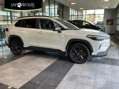 Black 2026 Toyota Corolla Cross Hybrid XSE for sale in Kansas City, MO