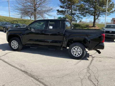More photos of 2026 Toyota Tacoma SR5 at Jay Wolfe Toyota, MO
