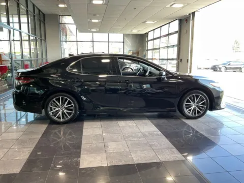 More photos of 2024 Toyota Camry Hybrid XLE at Jay Wolfe Toyota, MO