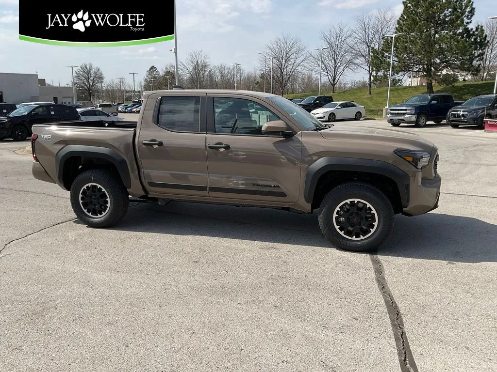 Black 2026 Toyota Tacoma TRD Off-Road for sale in Kansas City, MO