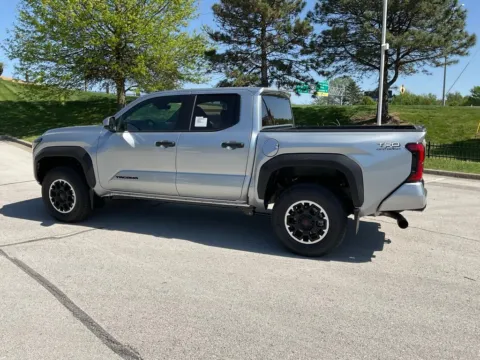 More photos of 2026 Toyota Tacoma TRD Off-Road at Jay Wolfe Toyota, MO