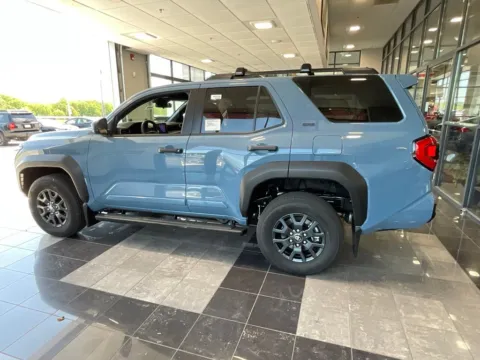 More photos of 2026 Toyota 4Runner SR5 at Jay Wolfe Toyota, MO