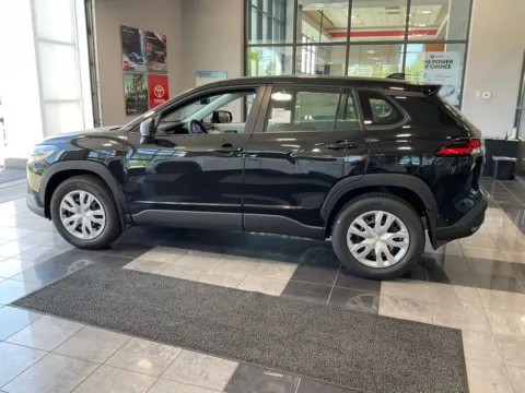 More photos of 2026 Toyota Corolla Cross L at Jay Wolfe Toyota, MO
