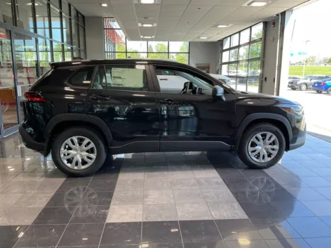 More photos of 2026 Toyota Corolla Cross L at Jay Wolfe Toyota, MO