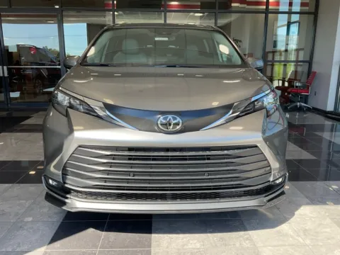 Photos of 2026 Toyota Sienna XLE for sale in Kansas City, MO at Jay Wolfe Toyota